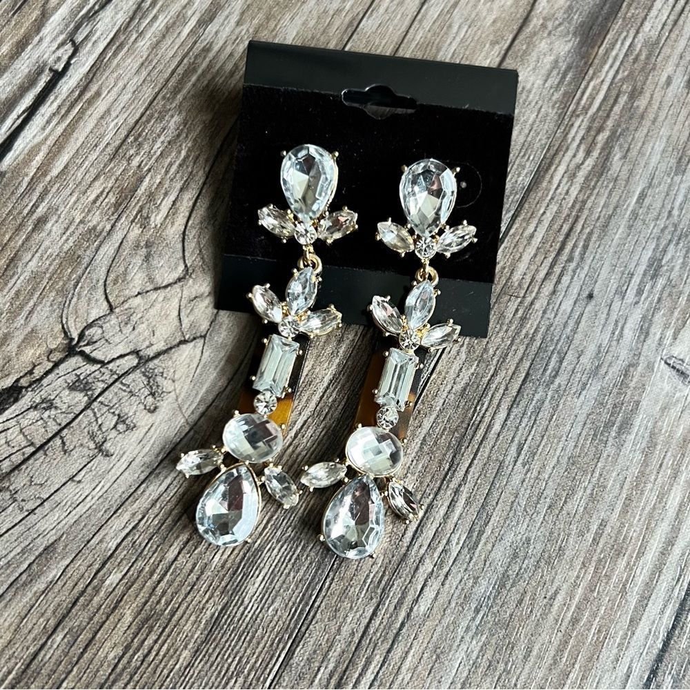 Oversized statement earrings - Picture 7 of 11
